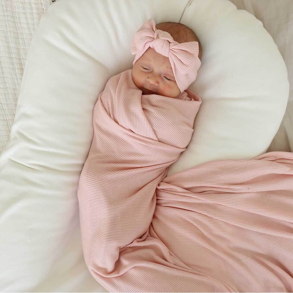 LOVELY PINK WAFFLE BAMBOO OVERSIZED SWADDLE BLANKET CADEN LANE WITH MATCHING BOW